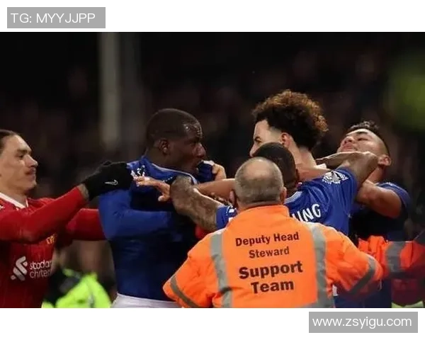 英超赛场巴黎圣日耳曼大胜巴萨引发转会风波与球迷热议