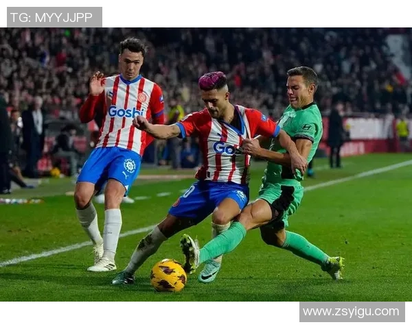 西甲激战切尔西逆转波尔图帽子戏法点燃全场激情